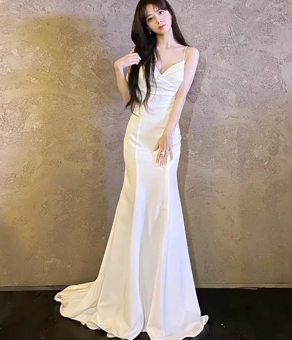 第16款实物图浪漫婚纱 经典婚纱款式